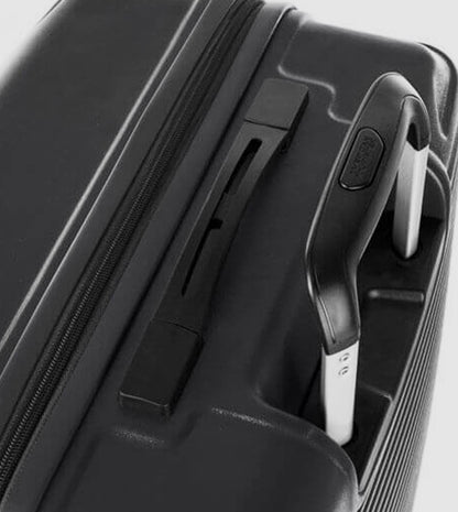 SKYPARK (Medium-Black) with FREE BACKPACK